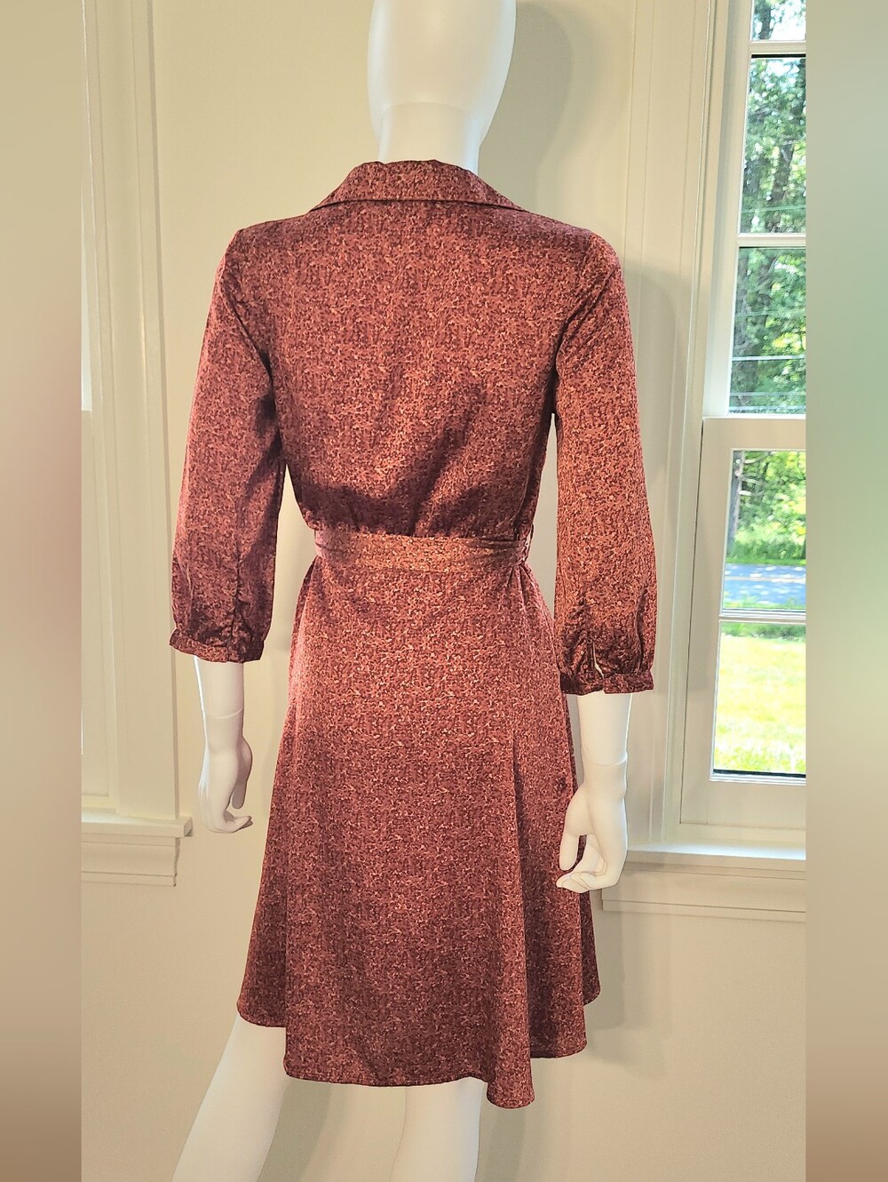 H&M Faux Wrap Silky Dress Vintage Retro Look 70s Office Vibe Size 6 US - Picture 3 of 14